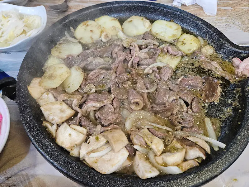 구워지는 녹차오리구이