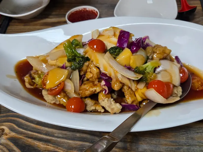 윤기가 흐르는 칠리새우