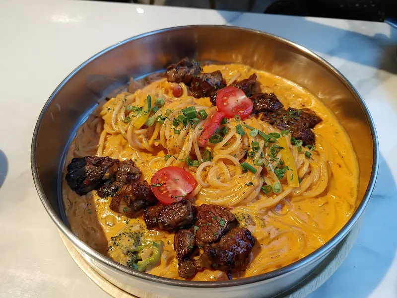 스테이크 로제 파스타