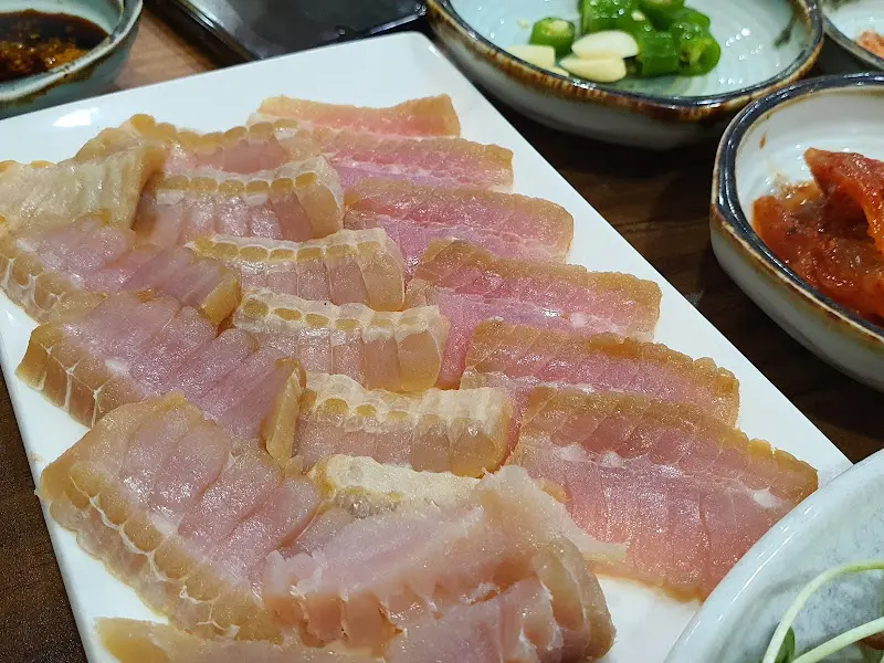 또 다른 고래고기 비주얼