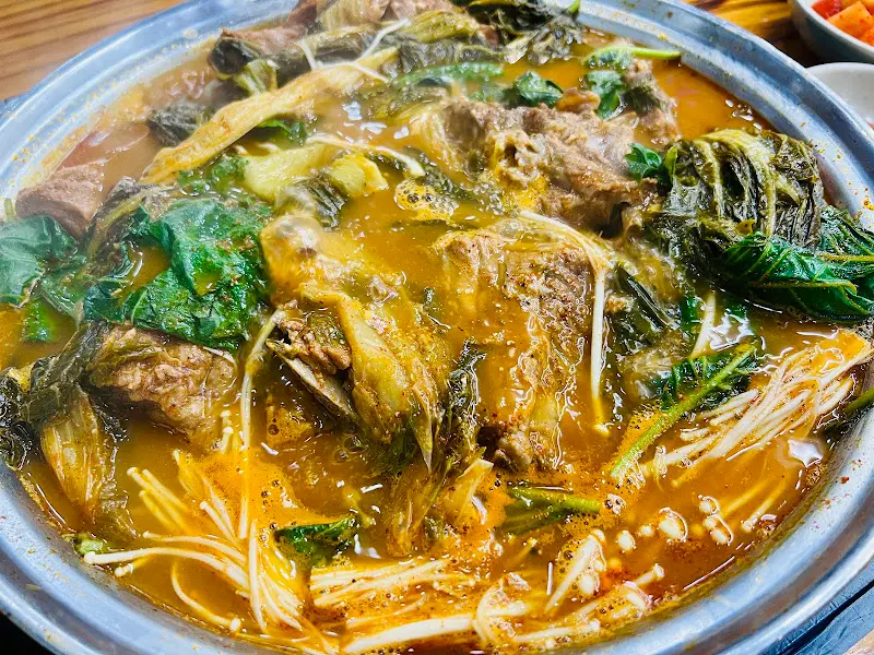 뼈다귀전골 전체샷