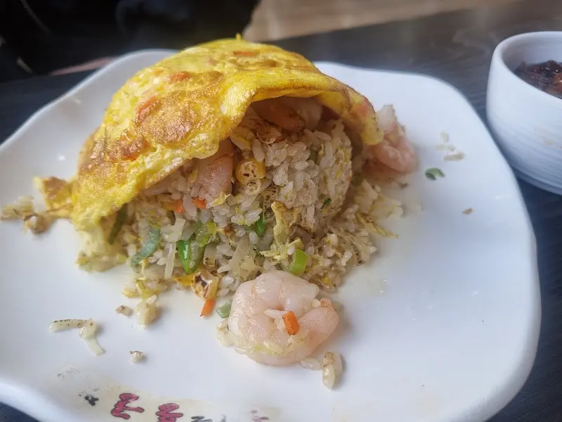 오므라이스와 짜장 소스