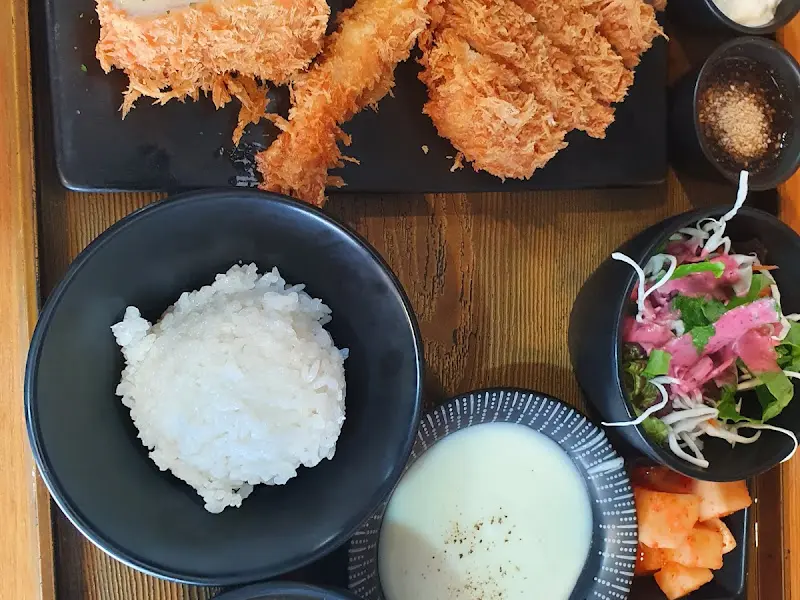 모듬카츠 전체샷