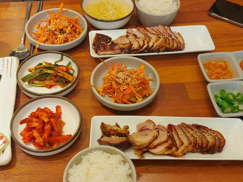 다채로운 밑반찬