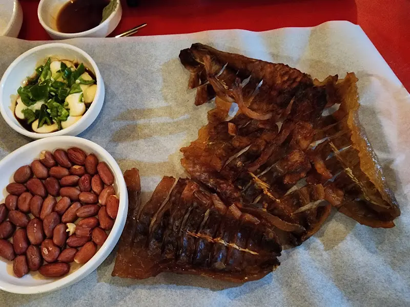 아귀포와 땅콩, 소스의 모습