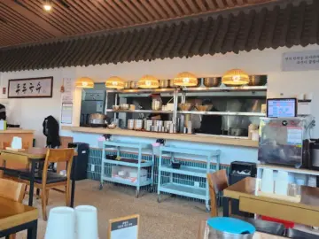 여주 연라동에서 맛보는 깊은 국물, 팔당동동국수에서 발견한 칼칼한 육개장 칼국수 맛집