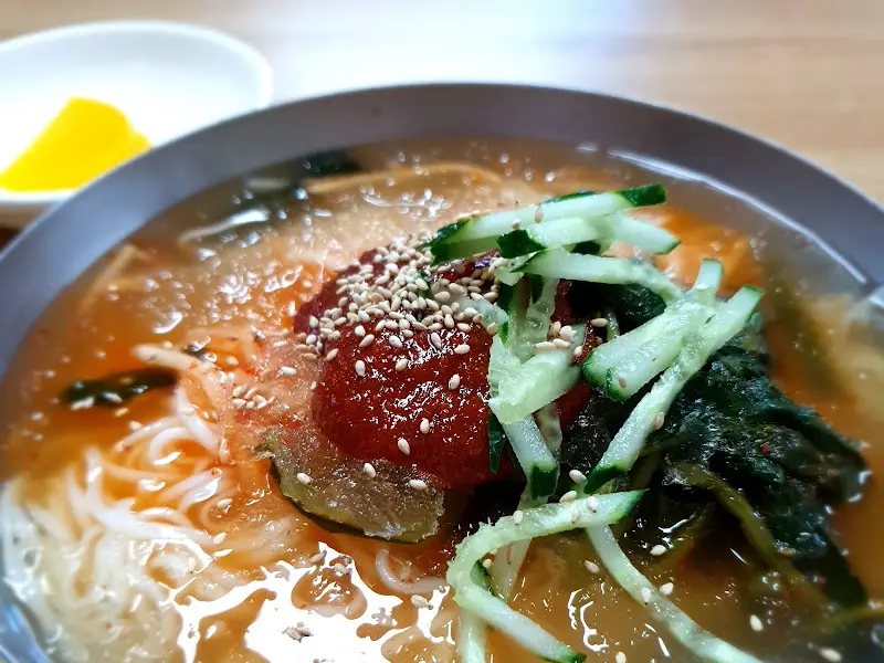면잔치 비빔국수