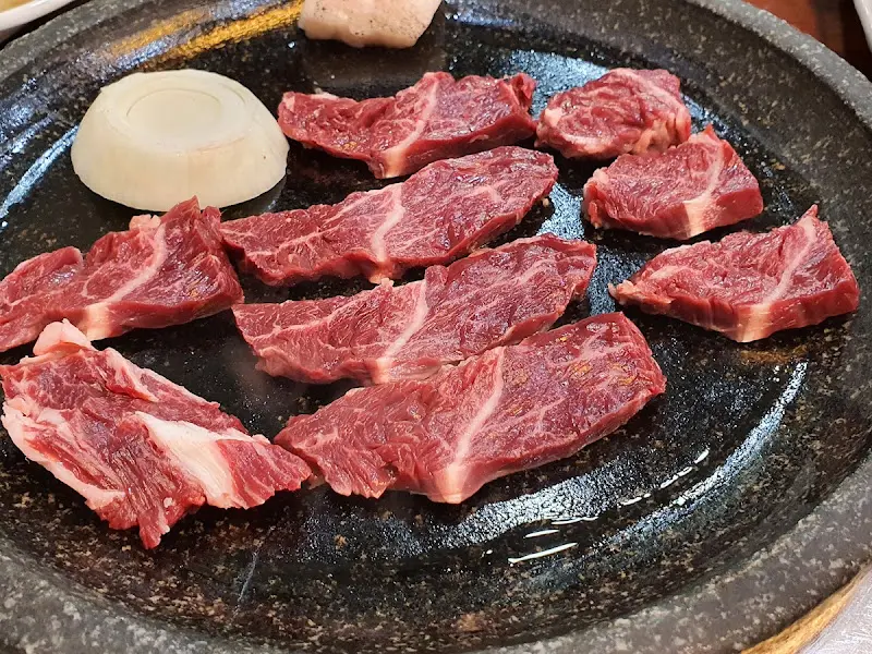 해윌식당 생고기