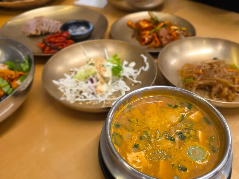 깊고 구수한 맛이 일품인 청국장