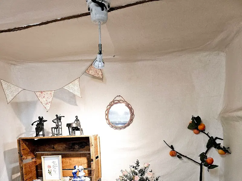 아기자기한 내부 장식