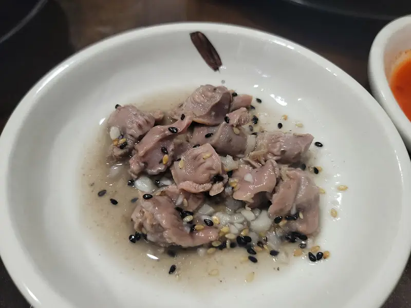 꽃밭식당 닭똥집