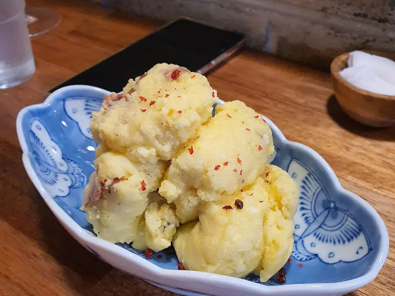 곁들임 감자 샐러드