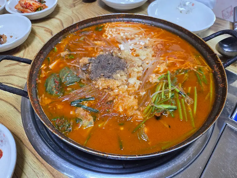 메기매운탕 전체 사진