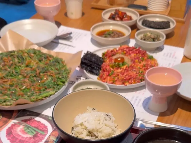 푸짐한 한 상 차림