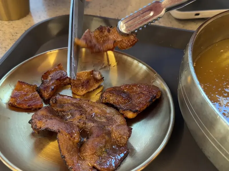 잘 구워진 돼지갈비