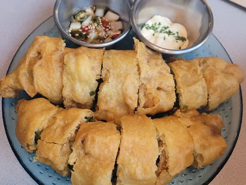 겉은 바삭하고 속은 촉촉한 두부 요리