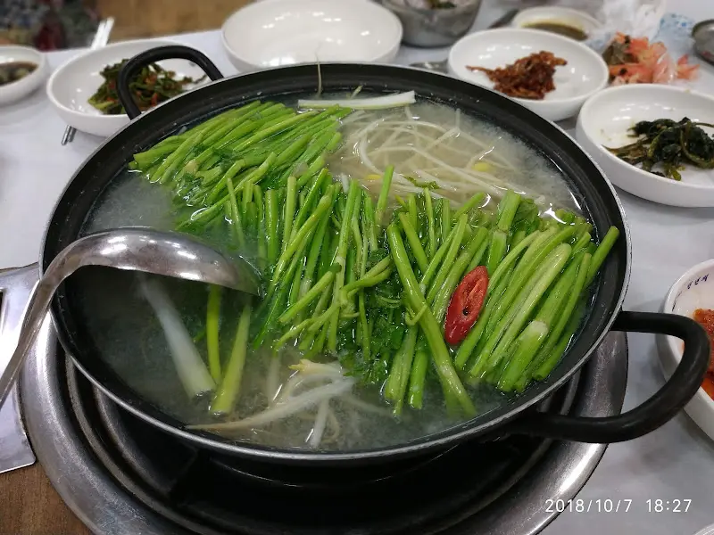 볼테기탕 한 상 차림