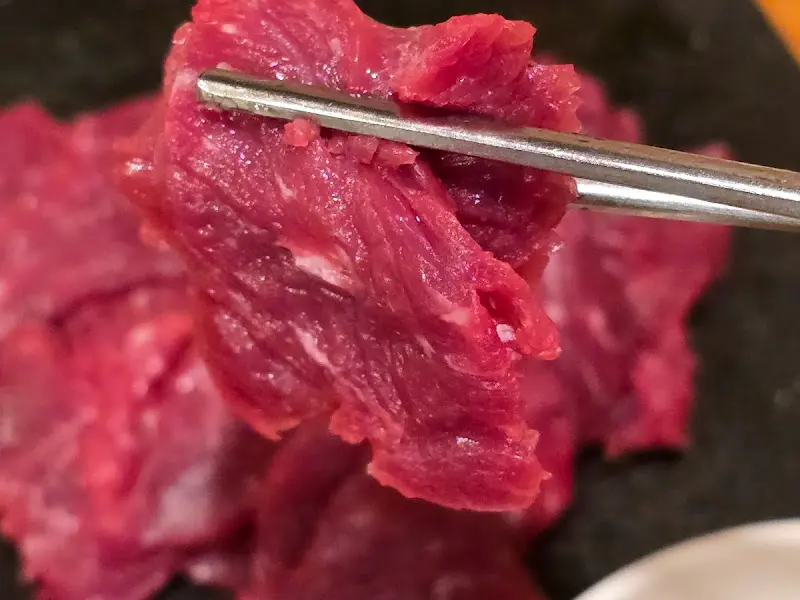 신선한 육사시미