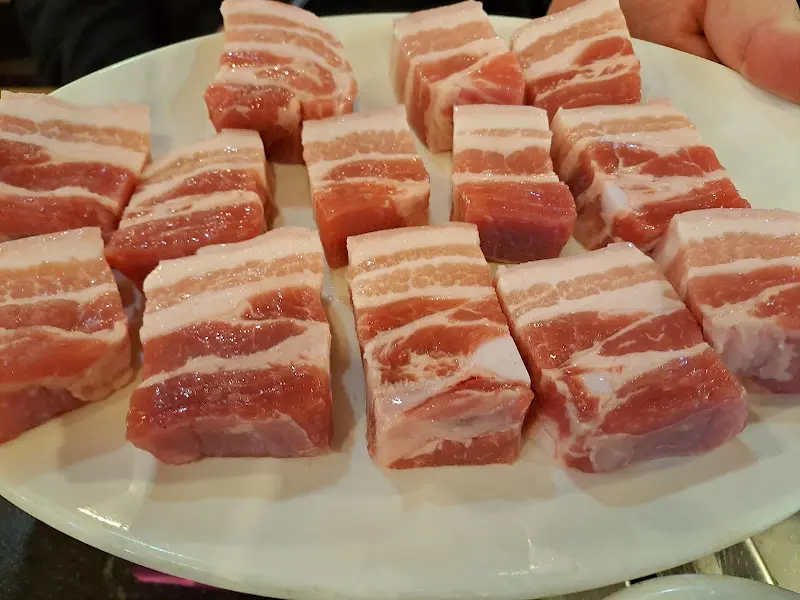 환상적인 마블링의 생삼겹살