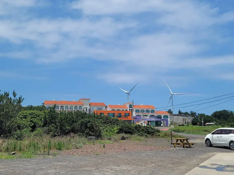 민경이네 어등포해녀촌 앞 바다 풍경