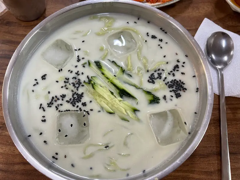 일월칼국수 콩국수