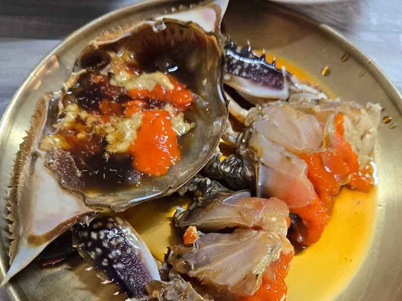 황홀한 빛깔의 간장게장