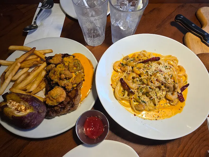 스테이크와 파스타