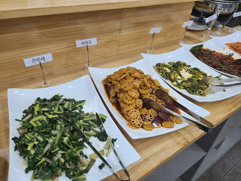 뷔페 음식 코너