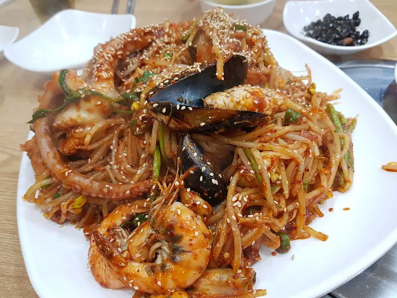 해물이 듬뿍 들어간 해물찜