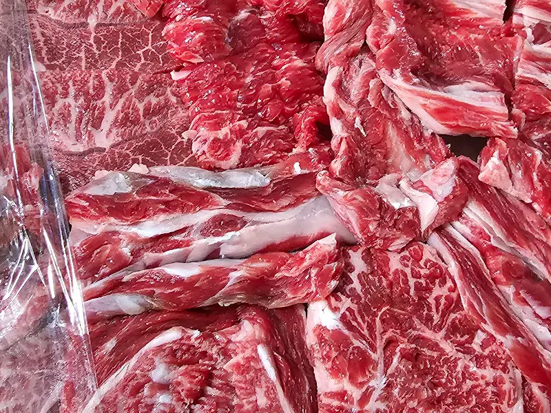 다양한 부위의 소고기