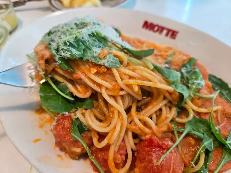 모트 파스타 근접샷