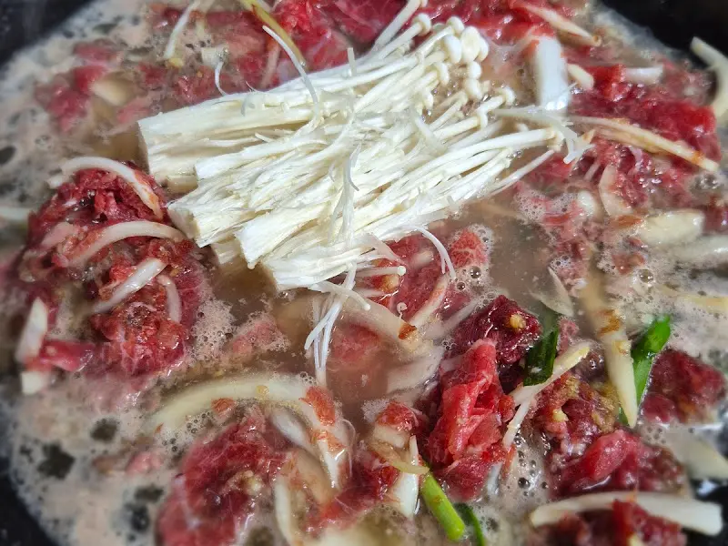 소불고기 끓는 모습