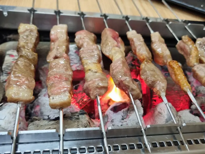 숯불 위 양꼬치