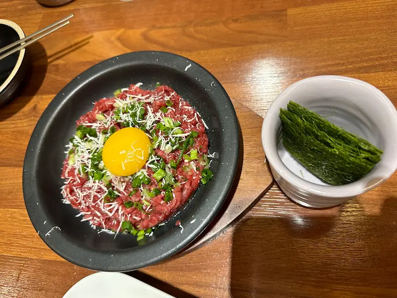 다담시리의 육회