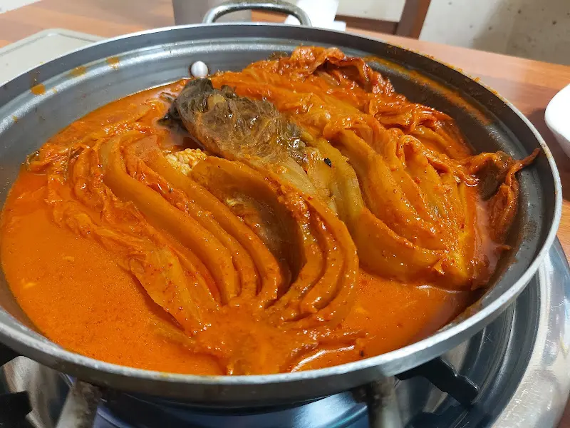 맛깔스러운 김치찜