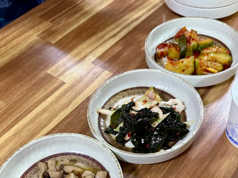 다양한 종류의 밑반찬