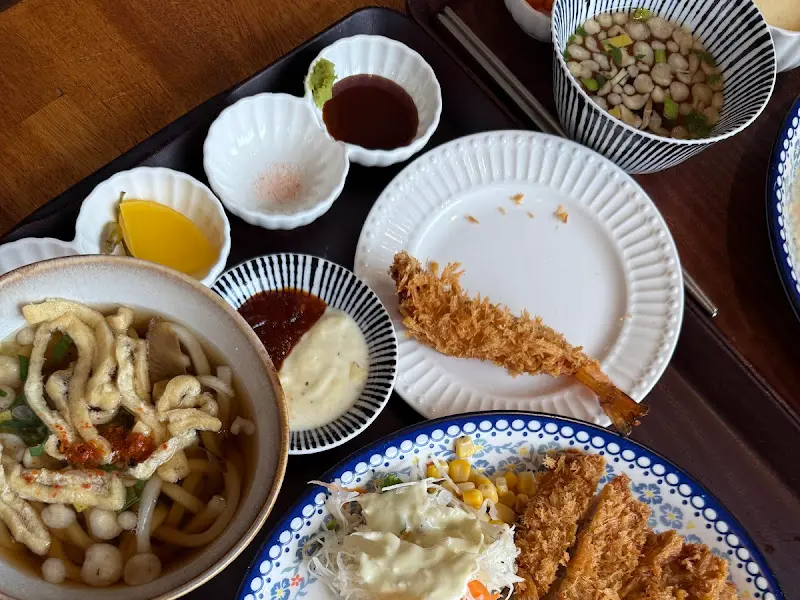 돈까스와 우동, 새우튀김
