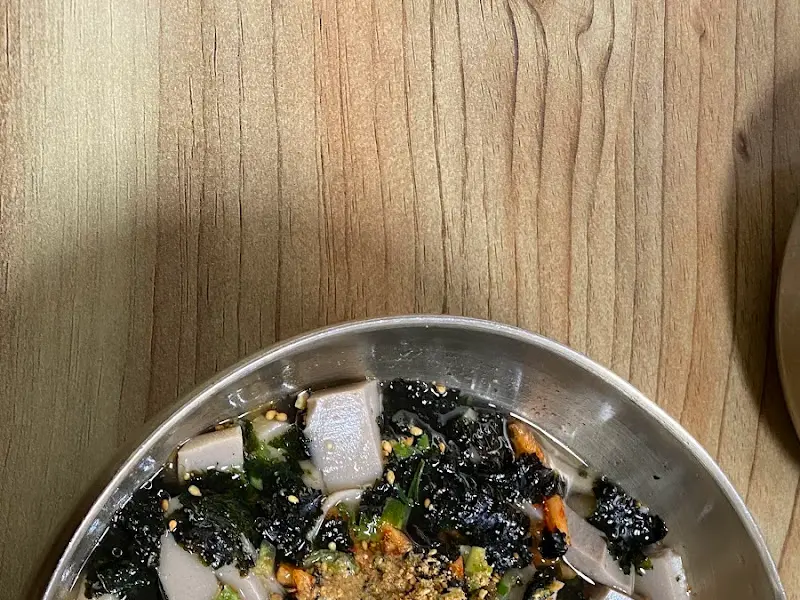 메밀묵의 뽀얀 자태