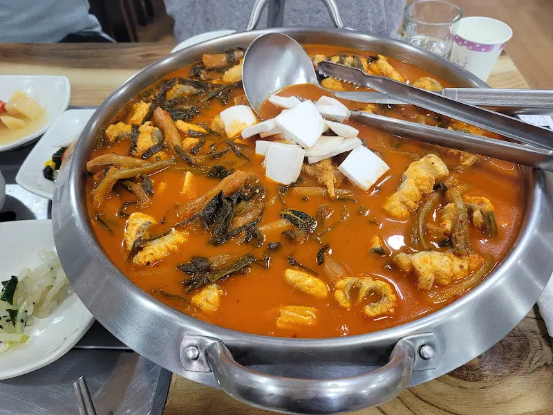 파장어조림과 볶음밥