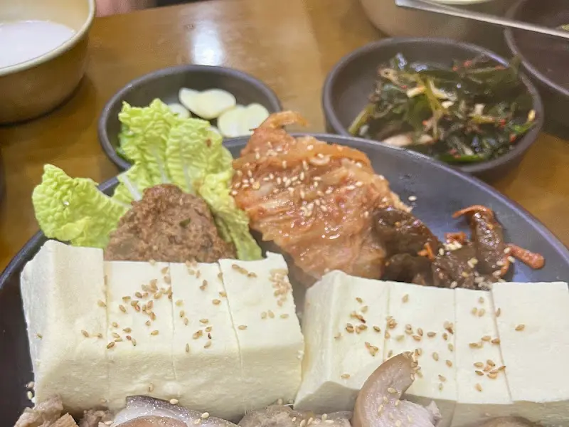 두부와 김치의 조화