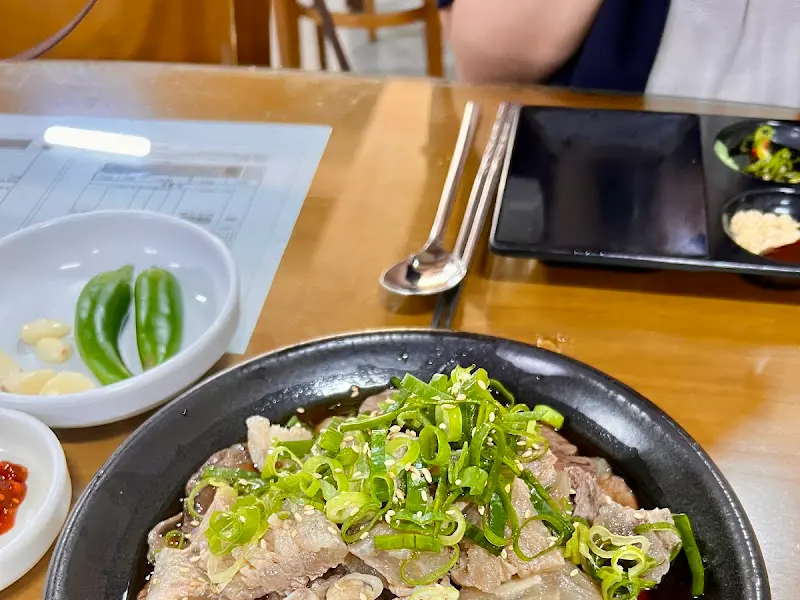 스지수육과 반찬