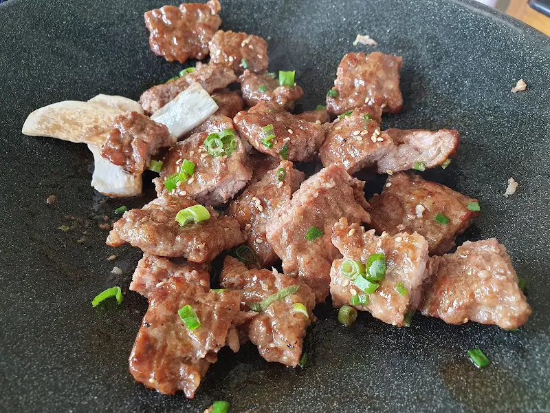 잘 구워진 떡갈비