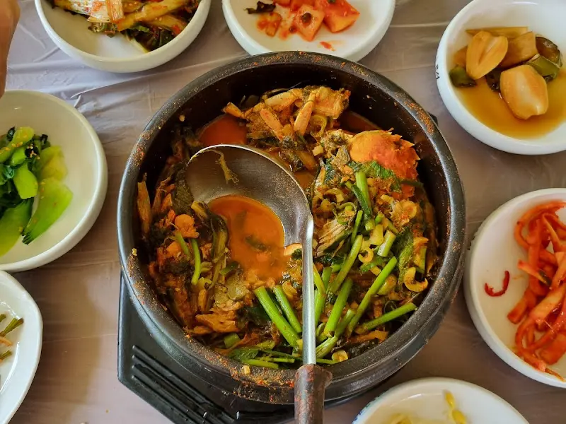 잡탕 매운탕 전체샷