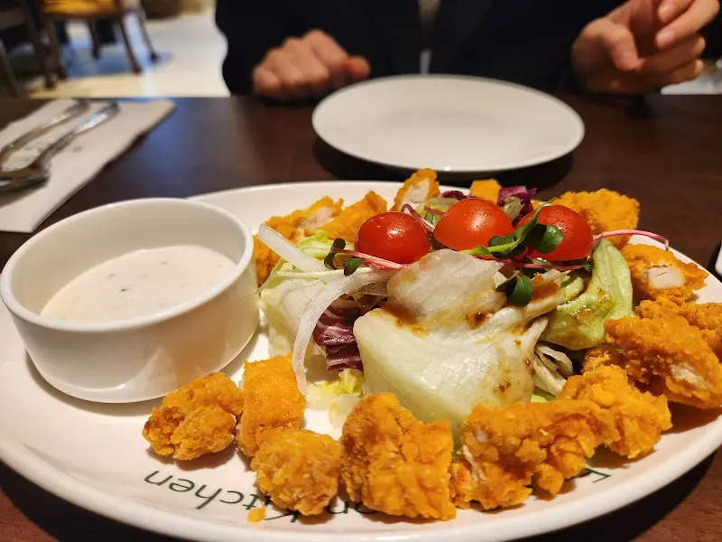 치킨 텐더 샐러드