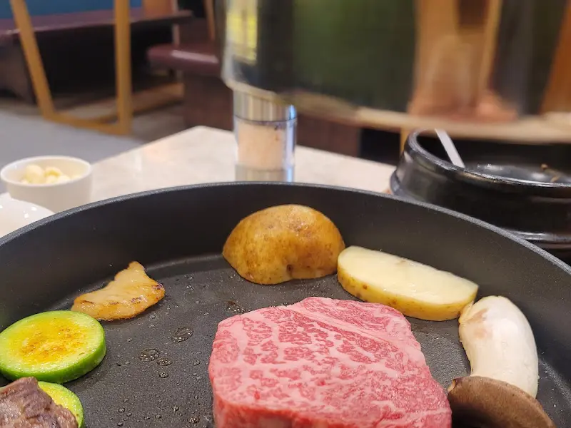 환상적인 비주얼의 한우