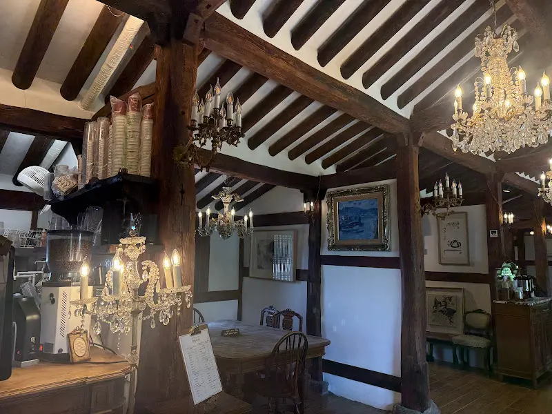 춘운서옥 내부 인테리어