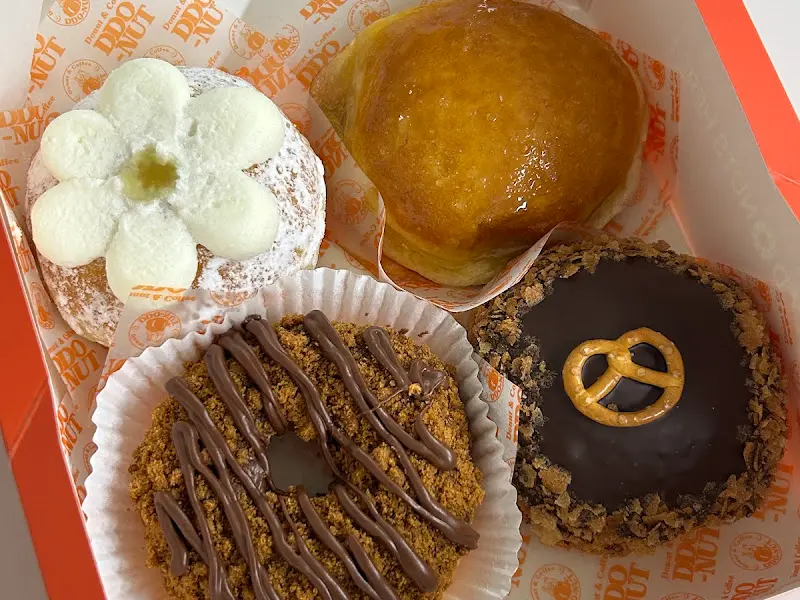 또오넛 도넛 단체샷