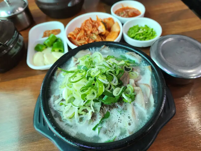 푸짐한 한 상 차림