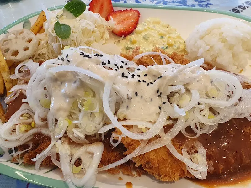 돈까스 정식 한상차림