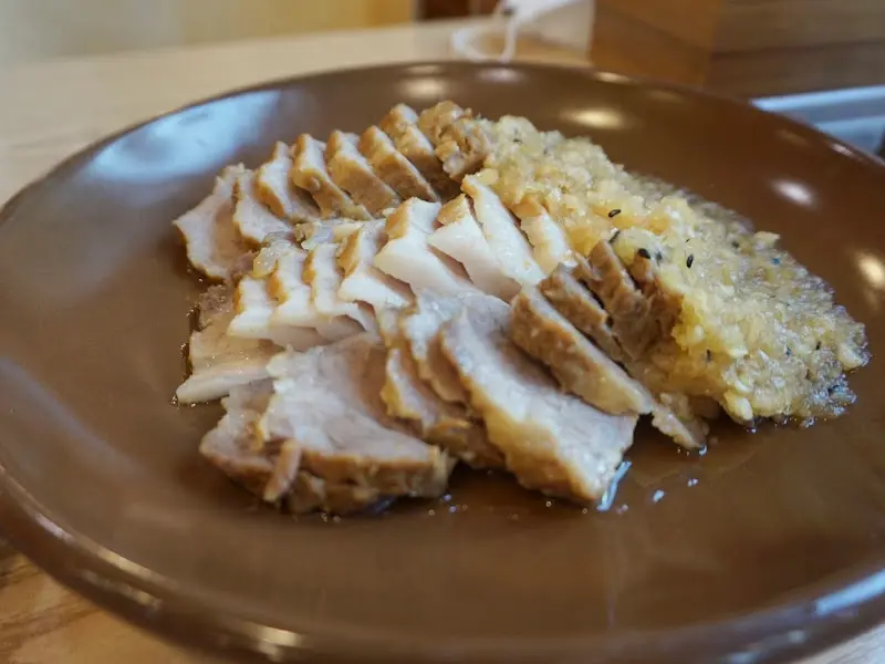 윤기가 흐르는 보쌈